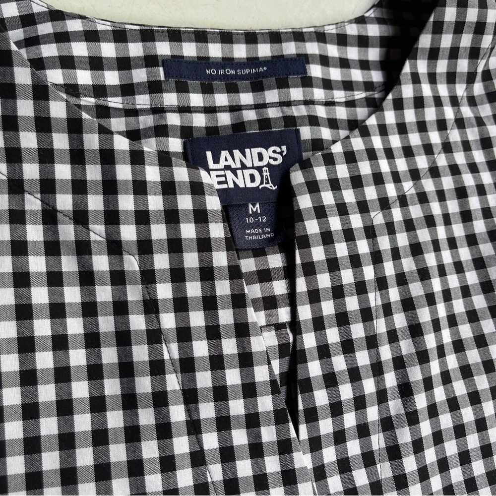 Lands’ End Women’s. Blouse sz M 10/12